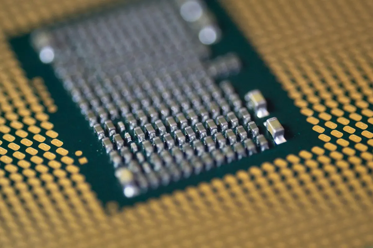 Underside of a processor, whose generation decides whether Rocky Linux 10 can run on the machine